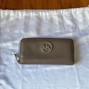 Leather Michael Kors Wallet